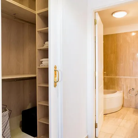 公寓 Veril Del Duque Terrace 阿德耶