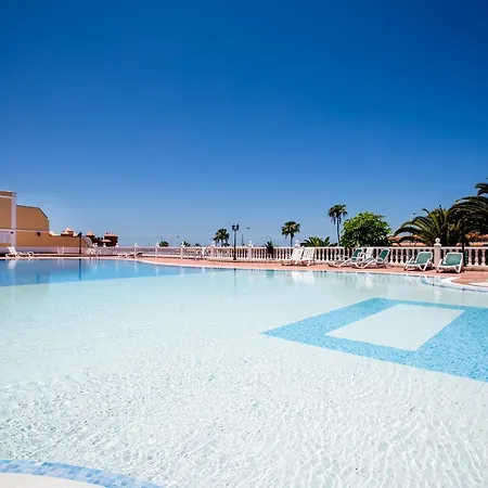 Veril Del Duque Terrace דירה